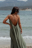 Robe dos nu