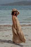 Robe dos nu